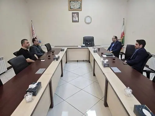 گسترش همکاری‌های میان بانک توسعه صادرات ایران و صنایع استان قزوین