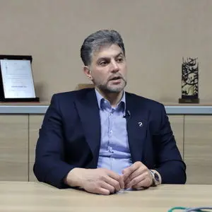  قمار بر سر اعتماد سهامداران /  آیا تعلیق ایران‌خودرو راه خروج از ورشکستگی است؟