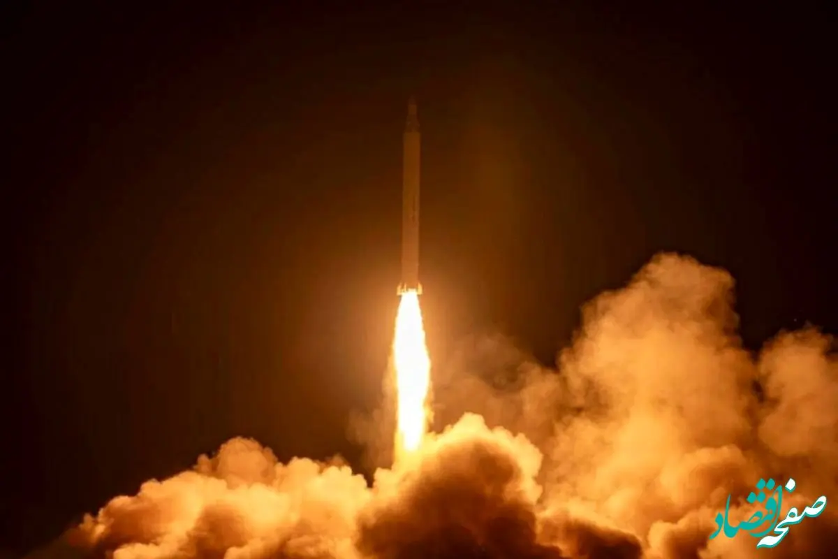 رونمایی سپاه از موشک‌های عماد و قدر در شهرهای زیرزمینی