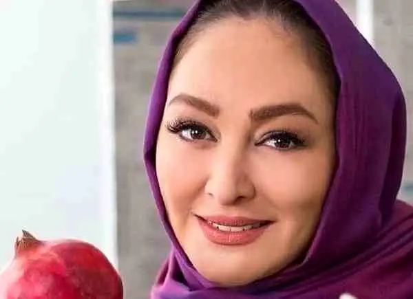 ژست یلدایی شیک و زیبای الهام حمیدی با سه مانتوی مختلف