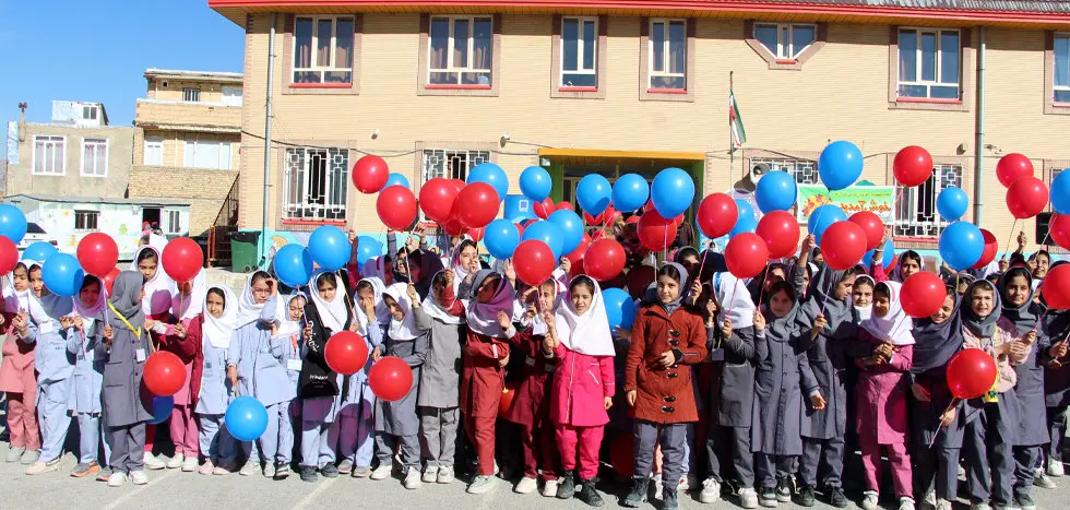 آموزش آشنایی با بیمه برای کودکان در قالب یک نمایش کاربردی