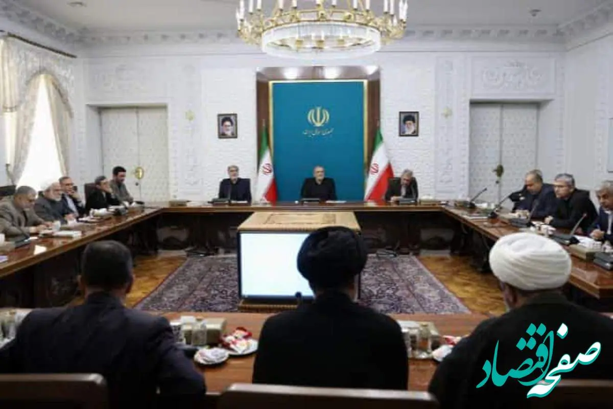 دکتر پزشکیان: تقویت روابط با همسایگان تحریمها را بی اثر میکند