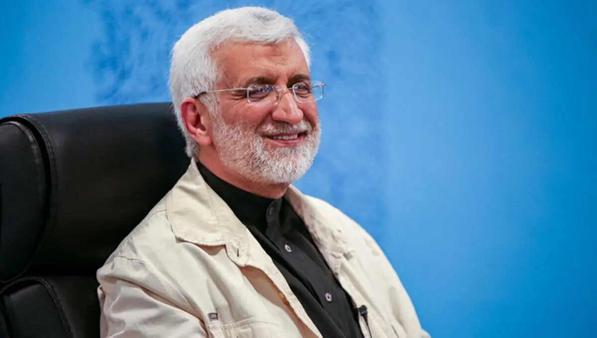 اینگونه ستاد جلیلی را در مشهد به آتش کشیدند!