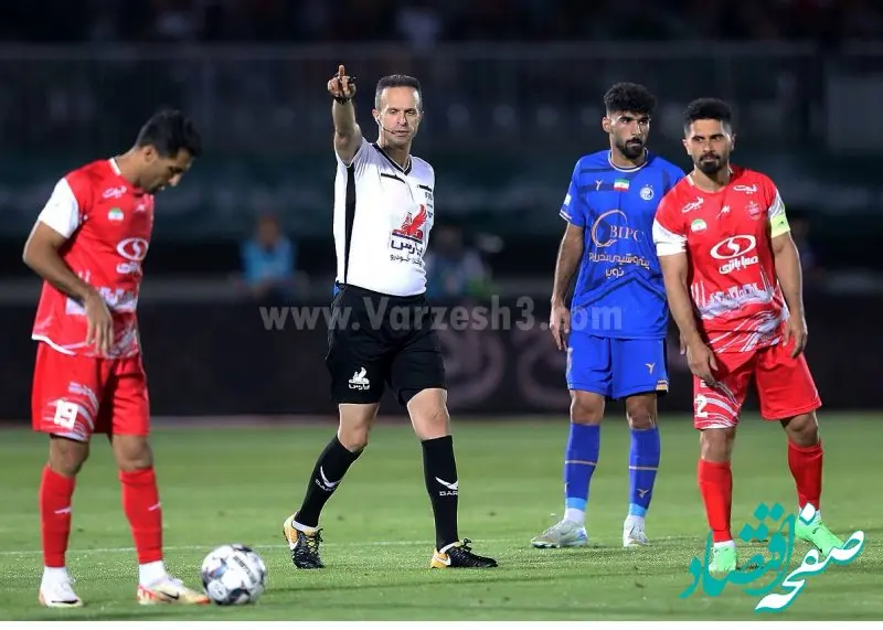 خلاصه بازی استقلال 0 - پرسپولیس 1