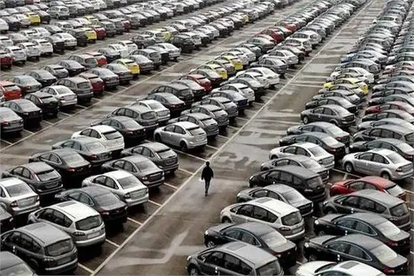 جزئیات زمان بندی ثبت نام در دوره جدید عرضه خودروهای وارداتی/ متقاضیان تا ۱۵ آذر فرصت دارند