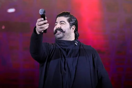 ویدئوی کامل اجرای بی نقص بهنام بانی به یاد اکبر گلپا