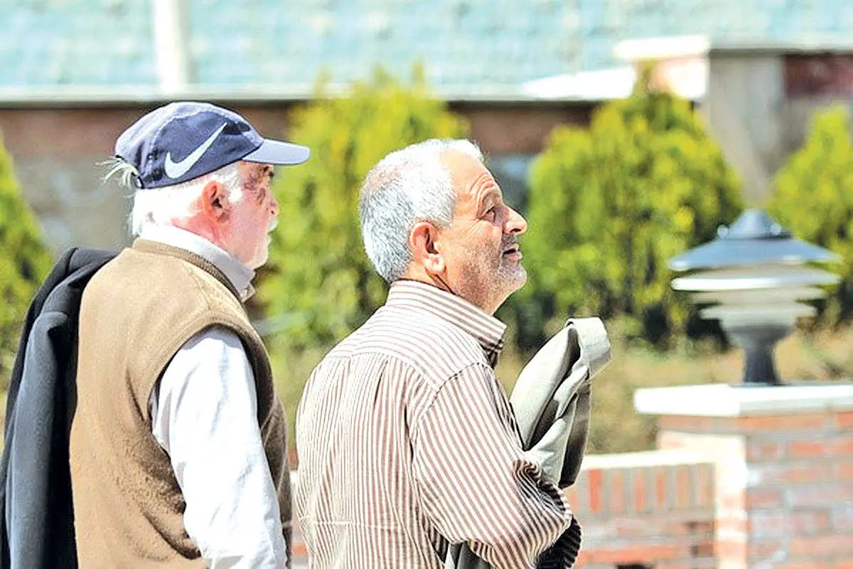 خبر خوش برای بازنشستگان/ همسان سازی حقوق بازنشستگان از ماه آینده