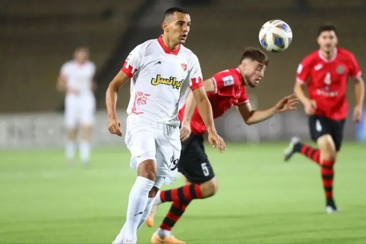 نمایش عجیب مهاجم سوئدی پرسپولیس مقابل استقلال توی ذوق می زد ! 

