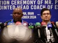 عجیب ترین خبر از نقل و انتقالات استقلال امروز چهارشنبه ۱۹ دی ۱۴۰۳/دعوا و درگیری بین موسیمانه و سمیعی/موسیمانه بازیکن می‌خواهد، سمیعی بازیکن نمی‌گیرد