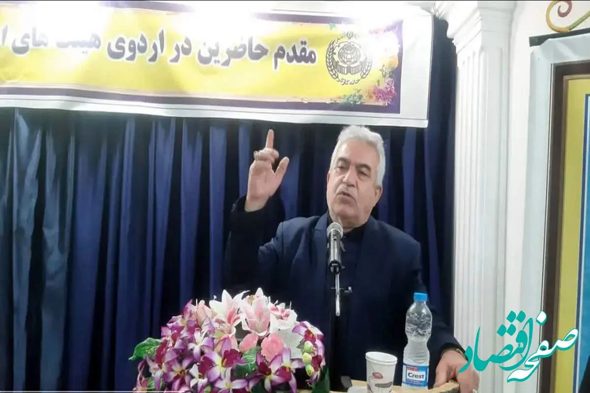 بازنشستگان در بحران؛ وضعیت معیشت و درمان بازنشستگان اصلا مساعد نیست/ از معیشت سخت، تا فریاد فوری برای اقدام دولت