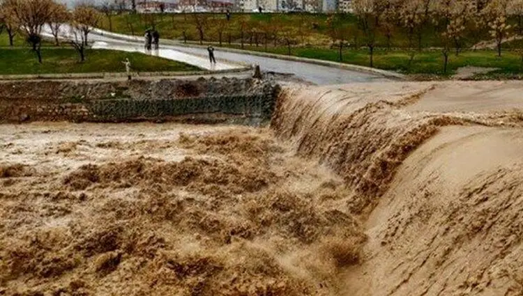 سیل چند همت به گلستان خسارت زد؟ 