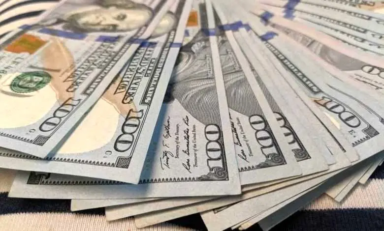 قیمت انواع دلار در بازار آزاد امروز دوشنبه ۸ اردیبهشت ماه ۱۴۰۴ + قیمت دلار آمریکا