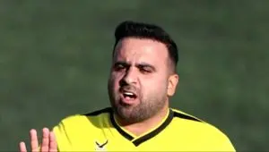تصویری از هیکل عجیب داور ایرانی که همه را شوکه کرد!