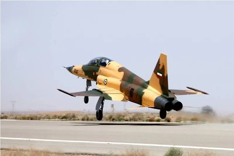 غرش جنگنده‌های ایرانی در نخستین نمایشگاه صنعت هوایی پیام