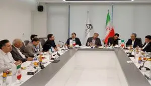 بازدید اعضای کمیسیون انرژی مجلس از پالایشگاه نفت آفتاب