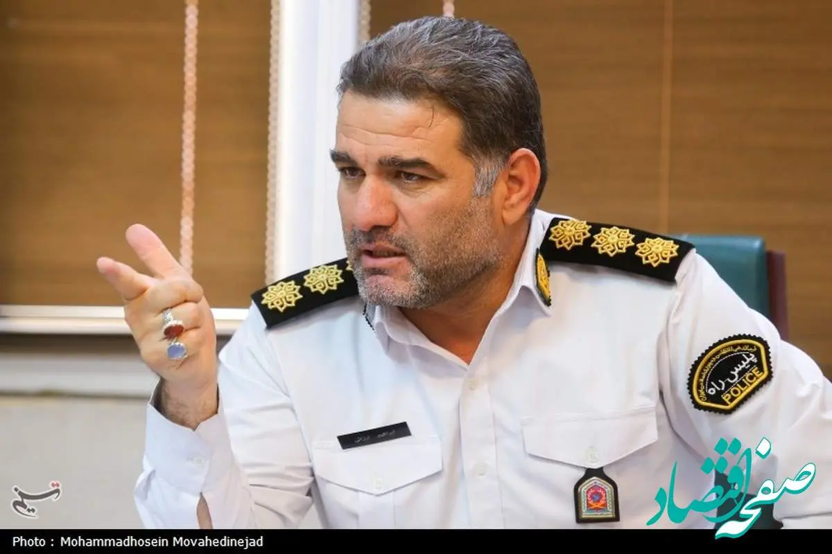عدم توجه به جلو رانندگان تهرانی علت عمده تصادفات