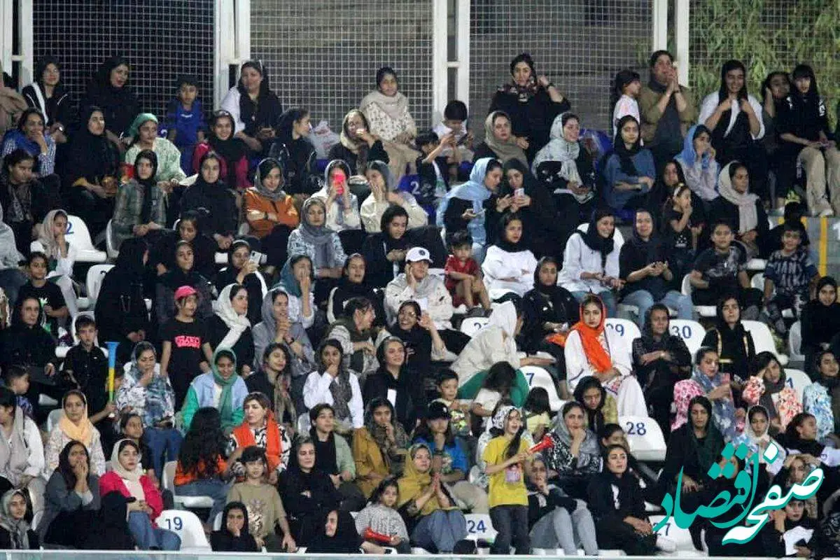 حضور تاریخی و موفقیت‌آمیز بانوان در ورزشگاه گل‌گهر