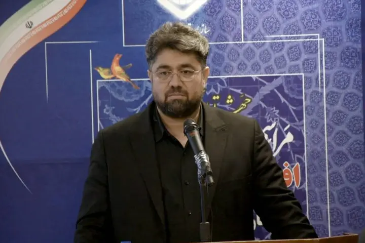 درمان رایگان از آرمانها و اولویتهای رئیسجمهور شهید بود