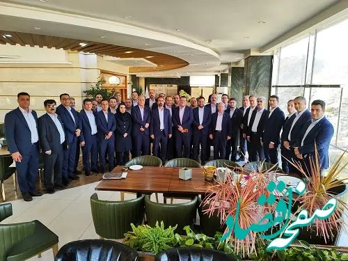 حرکت هدفمند بانک سینا در چارچوب مدل بازاریابی جدید بانک