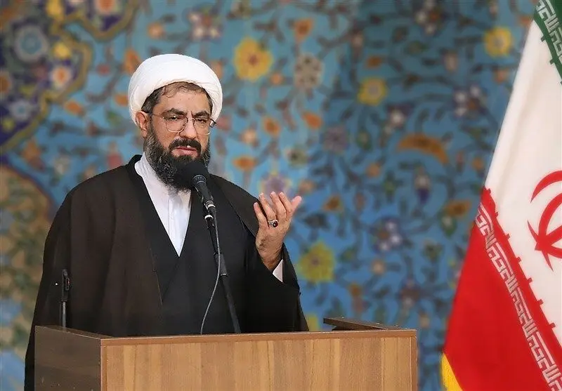 واکنش امام جمعه همدان درباره پرداخت پول گندم به کشاورزان + کشاورزان زکات مالشان را بپردازند
