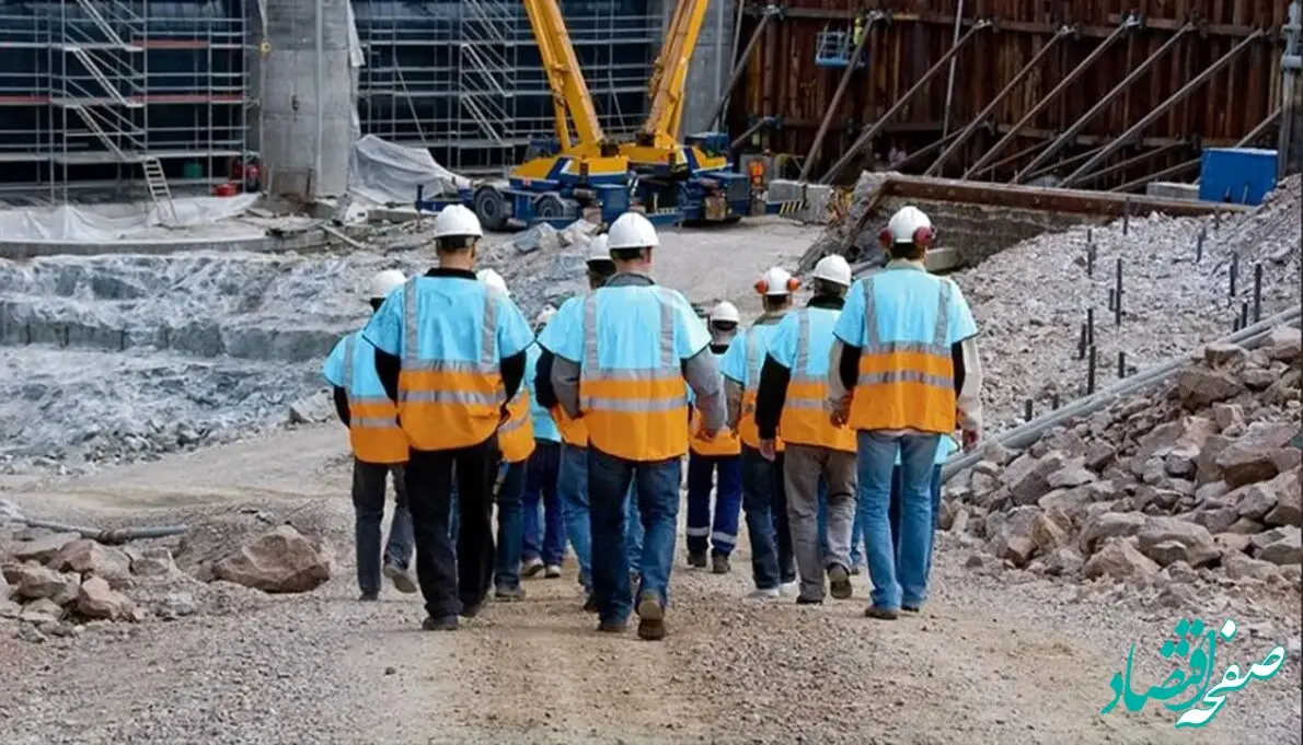 هشدار دبیر انجمن صنفی: کارگران ساختمانی بیمه نیستند و در برابر بیماری، حوادث و بازنشستگی بی‌پناهند