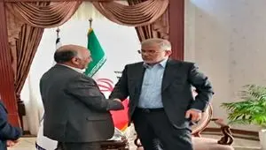 اقدامات بیمه دی در خدمت‌رسانی به ایثارگران مقدس است / بر اساس نظرسنجی صورت گرفته در استانداری رضایت ایثارگران از بیمه دی ستودنی است