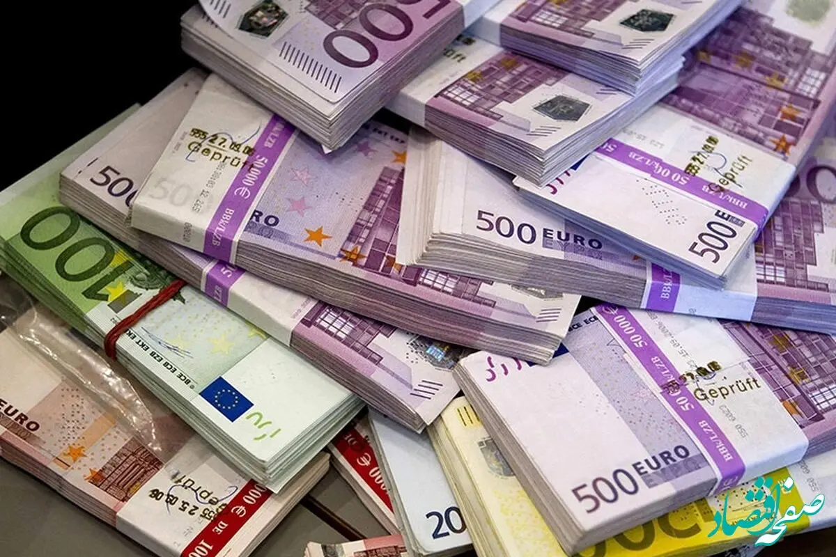 قیمت دلار و سایر ارزها امروز پنجشنبه ۴ اردیبهشت ۱۴۰۴/ یورو در آستانه سقوط به این کانال 