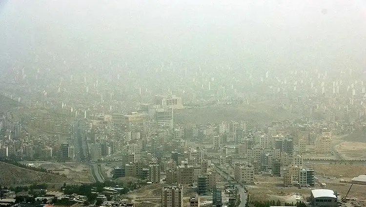 شاخص آلودگی هوای البرز امروز سه شنبه ۱۳ آبان ماه ۱۴۰۴ | هشدار قرمز آلودگی هوا در البرز