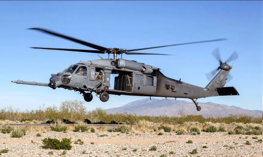 خبرنگار آمریکایی: پدافند ایران بالگرد آمریکایی را مورد اصابت قرار داد