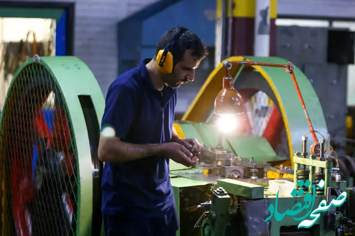 ابلاغ تصویب‌نامه امهال مالیاتی واحدهای تولیدی آسیب‌دیده از قطعی برق و گاز + عکس