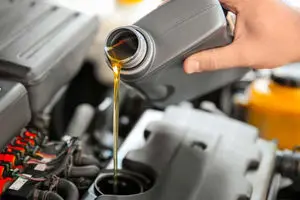 قیمت جدید انواع روغن موتور خودرو ۳۱ اردیبهشت ۱۴۰۵ | قیمت روغن موتور اسپیدی، ایرانول، کاسترول، کاسپین
