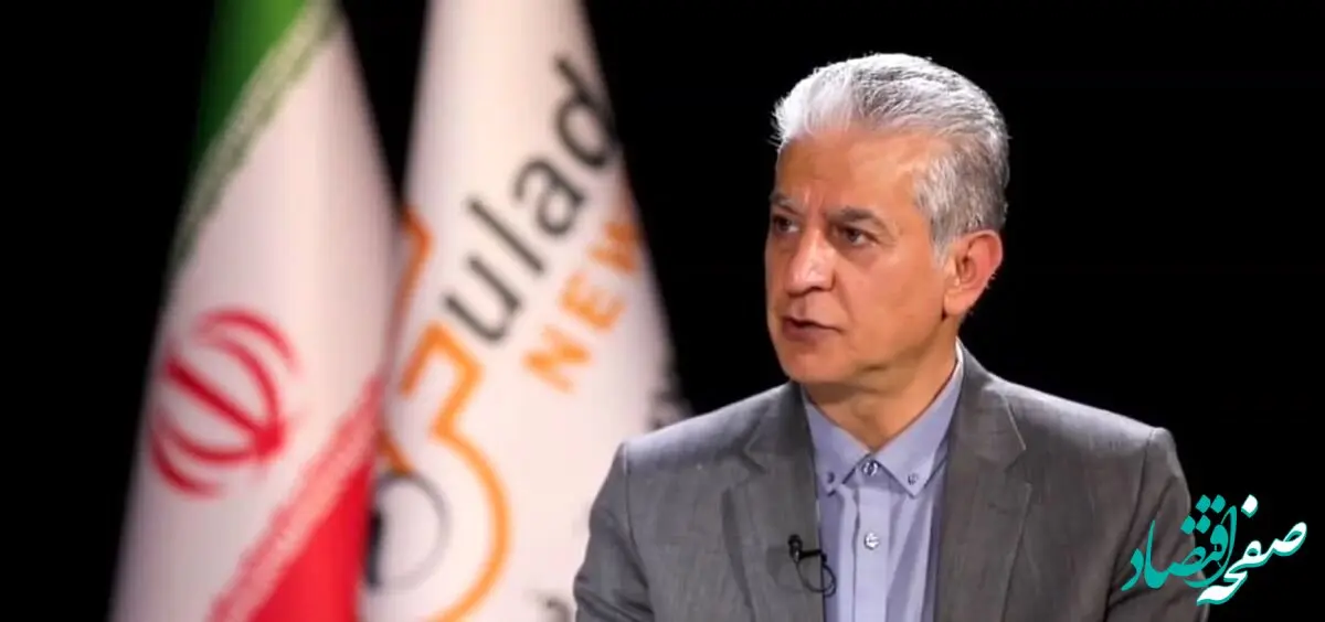 شاهد دلار صد هزار تومانی خواهیم بود / سرمایه گذار آینده ایی از بازار صنعت نمی بینید