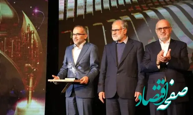 درخشش پتروشیمی پارس در یازدهمین جایزه تعالی صنعت پتروشیمی/ تندیس بلورین به استایرن مونومر ساز بزرگ‌ ایران رسید
