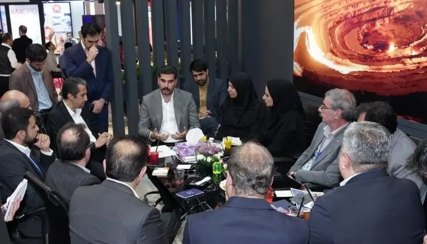 تاکید احمدنیا رئیس اطلاع رسانی شورای اطلاع رسانی دولت بر تقویت ساختار روابط عمومی ها