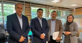 تشریح نحوه همکاری بانک توسعه صادرات ایران با شرکت‌های فولادی