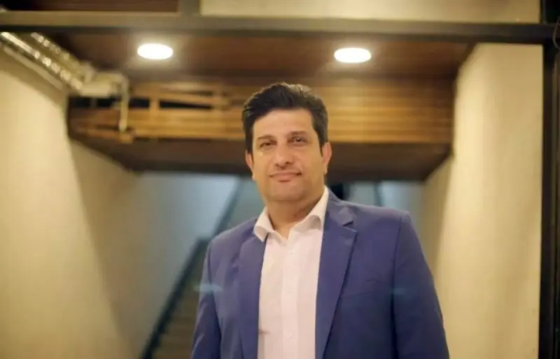 فرشید سمیعی از استقلال نرفت/فرشید سمیعی در استقلال ادامه میدهد