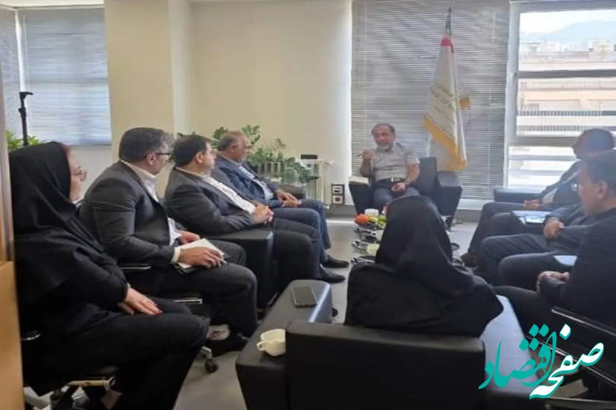 رایزنیهای گسترده برای رونق تولید در اصفهان؛ گفتگوی مدیر بانک صنعت و معدن با نمایندگان مجلس، صمت و صنعتگران
