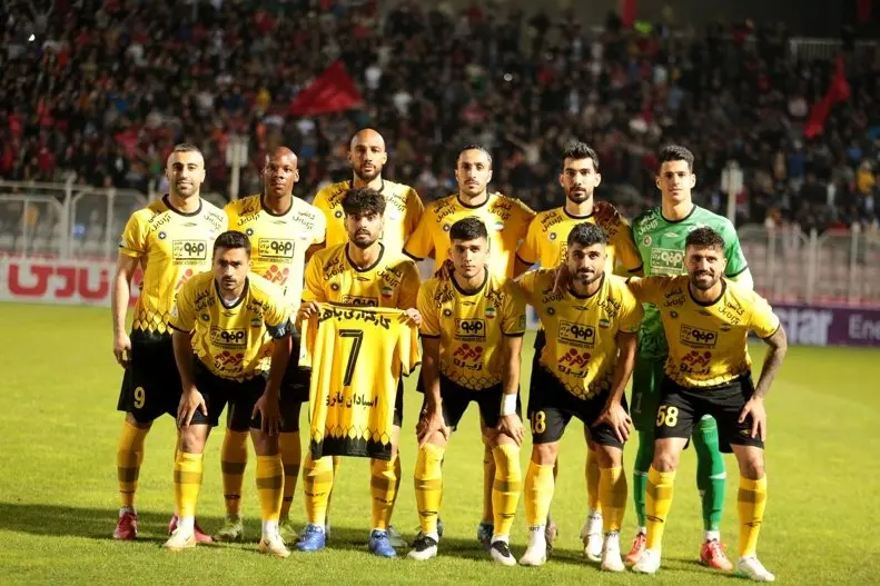 جدال داغ سه مدعی برای قهرمانی لیگ برتر | جدال سرخ و زرد در جاده قهرمانی!