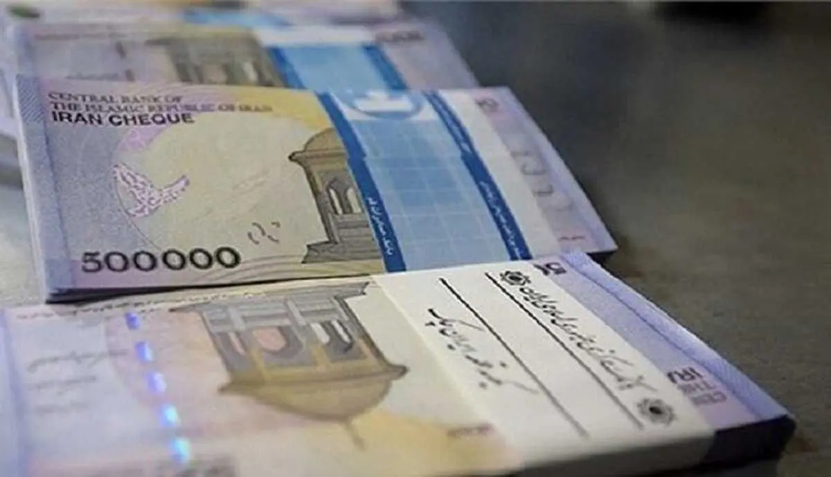 افزایش حقوق کارکنان دولت و بازنشستگان،شهریور ۱۴۰۲ تصویب شد