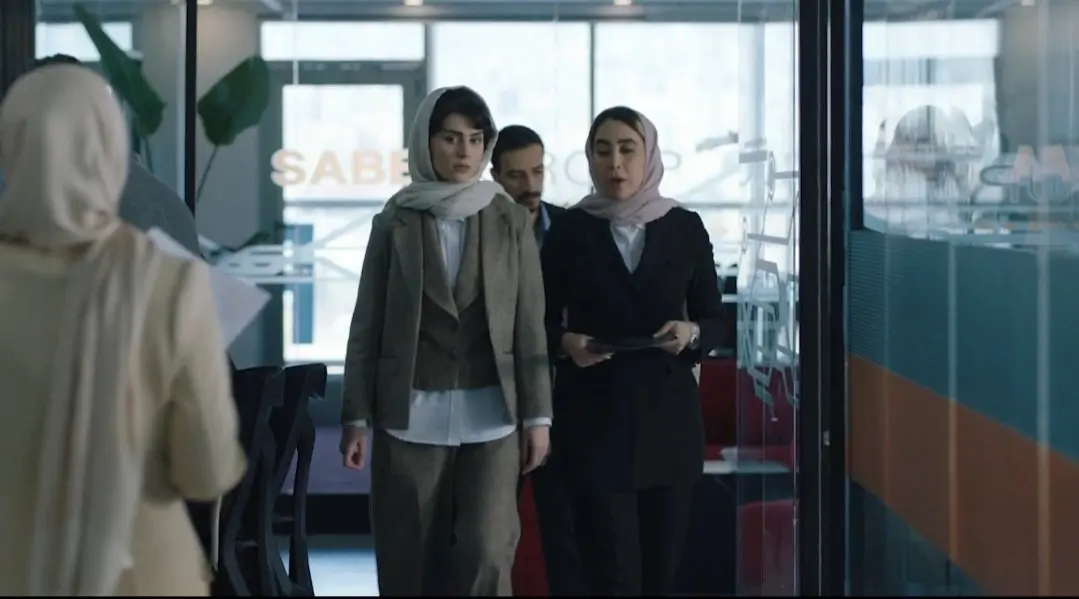 خلاصه داستان سریال آبان قسمت چهاردهم + دانلود سریال آبان قسمت ۱۴