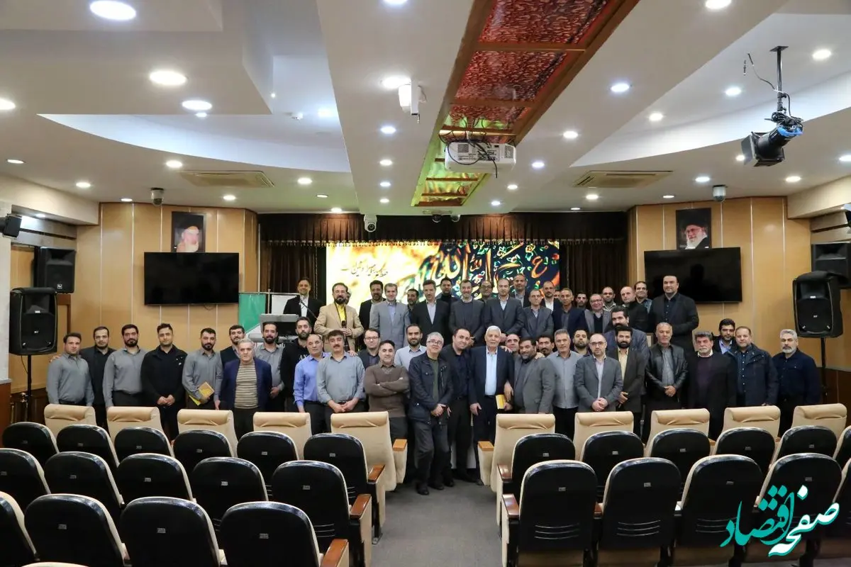 نگاه عبادت گونه امام علی (ع) به کار در شرایط سخت، برای جامعه معدنی الهام بخش است