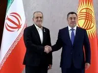 پزشکیان: ایران مسیر ترانزیتی اوراسیا به آب‌های آزاد می‌شود
