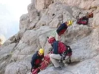 ۳ نفر در ارتفاعات صعب العبور منطقه سیاه کوه دهلران نجات یافتند