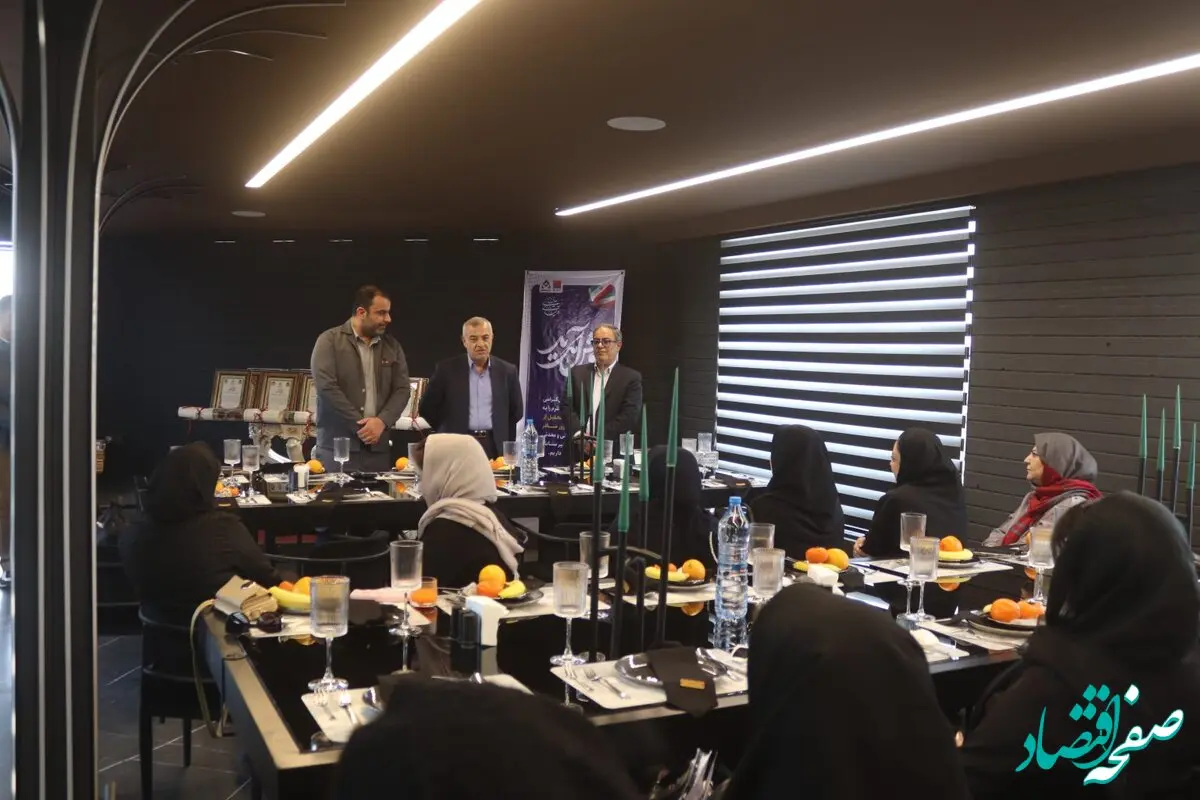 تکریم مقام زن و مادر/ پاسداشت نقش بانوان در خانواده سیمیدکو