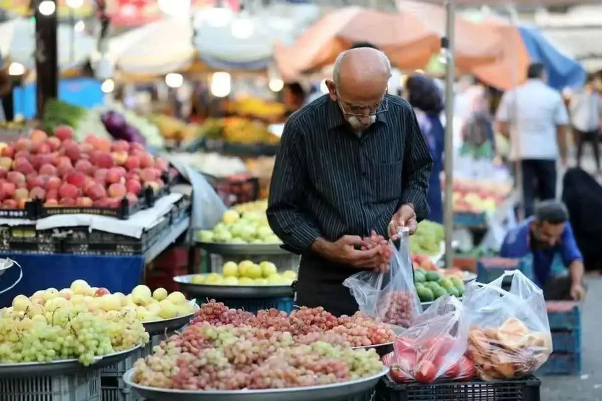 فعالیت میادین میوه و تره‌بار تهران با وجود تعطیلی دولت ادامه دارد