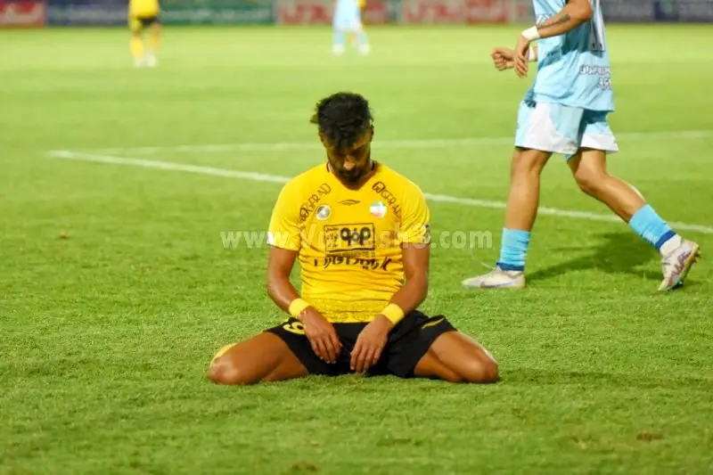 واکنش رامین به ویدئوی جنجالی/ لطفا هزینه بلیط را به هواداران پس بدهید 