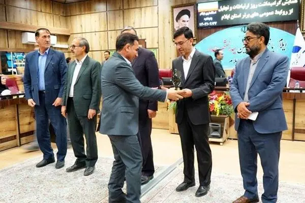 روابط عمومی پتروشیمی ایلام روابط عمومی برتر استان شد