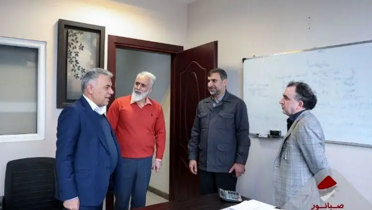 صبانور به روایت همدلی؛ داریوش اسماعیلی از واحدهای مختلف شرکت بازدید کرد