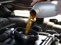 شتاب قیمت در بازار روغن موتور | خارجی‌ها در مرز یک میلیون تومان