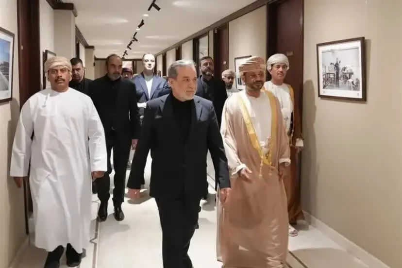دیدار عراقچی و وزیر خارجه عمان با محوریت تنگه هرمز